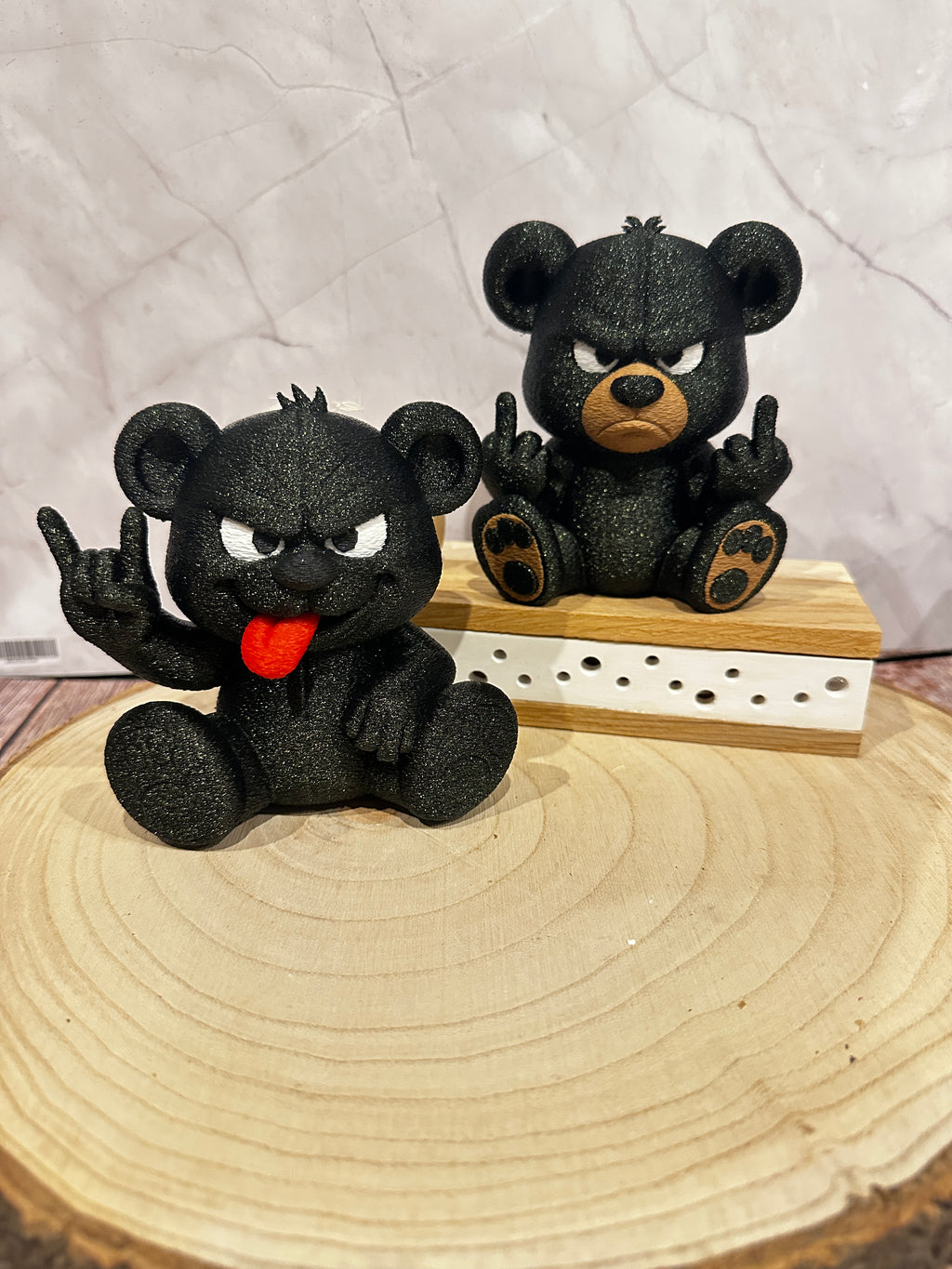 Rocker Bear-figuurtjes 🐻🤘🖕 – Een grappig decoratie- en cadeau-idee voor rock- en metalfans