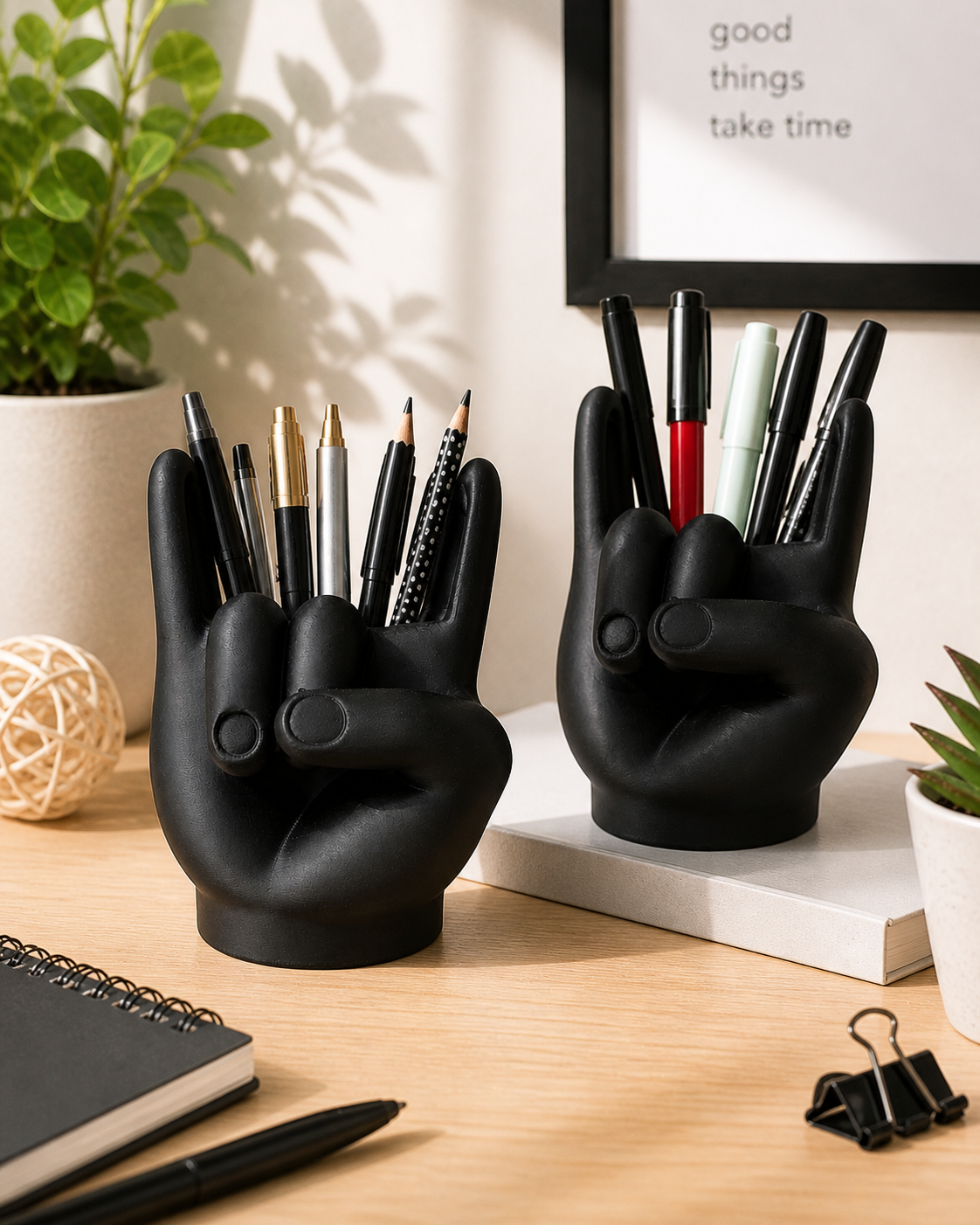Stifthalter Pommesgabel – Rocker Hand als Schreibtisch-Deko