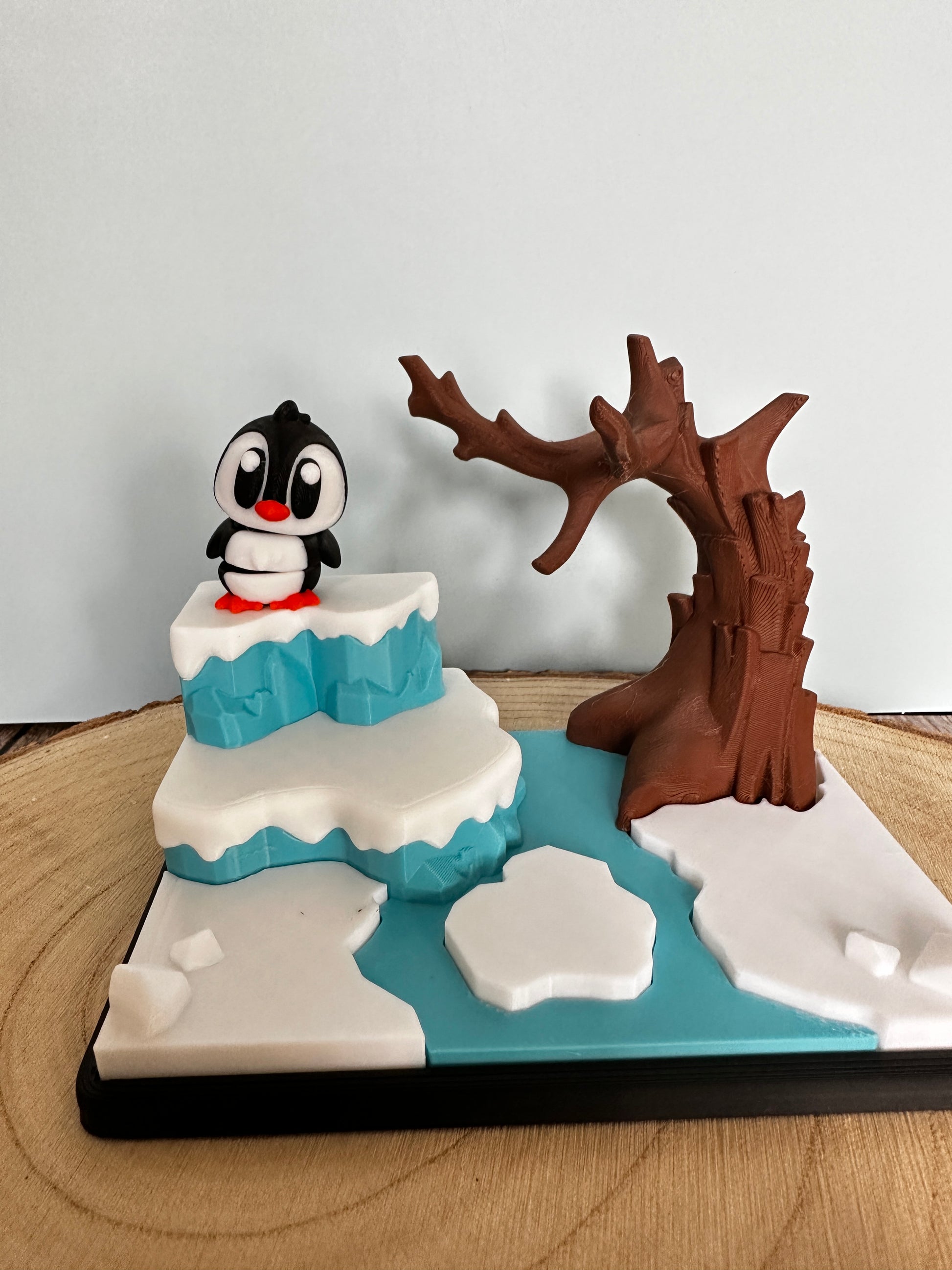 Pinguin-Diorama „Eismeer“ – Set mit drei süßen Pinguinen | Handgemachtes Geschenk & Winterdeko
