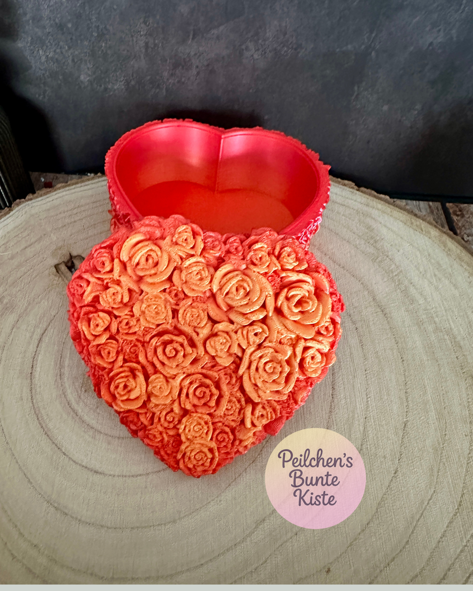 Rosenbär mit Rosenstruktur – einzeln oder als Set mit Herzschatulle | Valentinstagsgeschenk