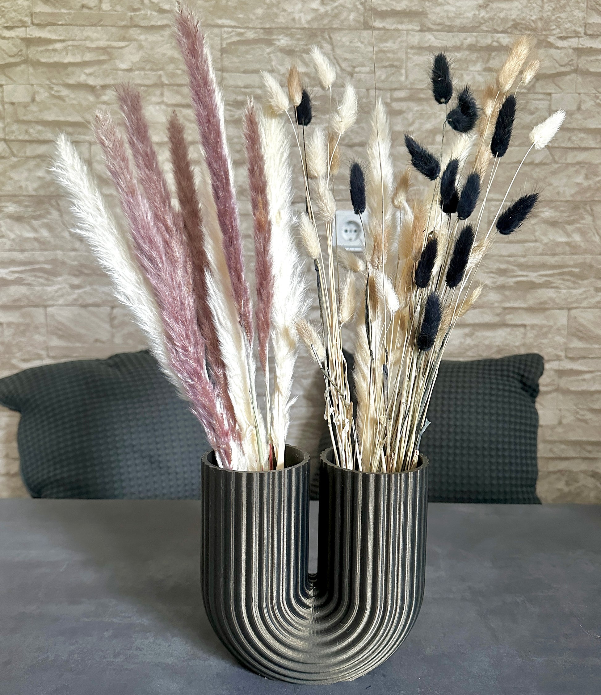 🌿 Moderne U-vormige vaas – Stijlvolle vaas voor gedroogde bloemen, pampasgras en boho-decoratie ✨ 