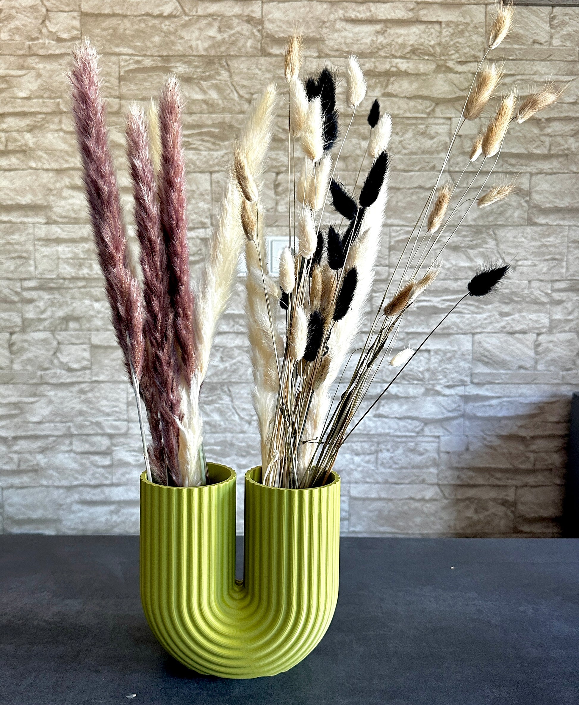 🌿 Moderne U-vormige vaas – Stijlvolle vaas voor gedroogde bloemen, pampasgras en boho-decoratie ✨ 