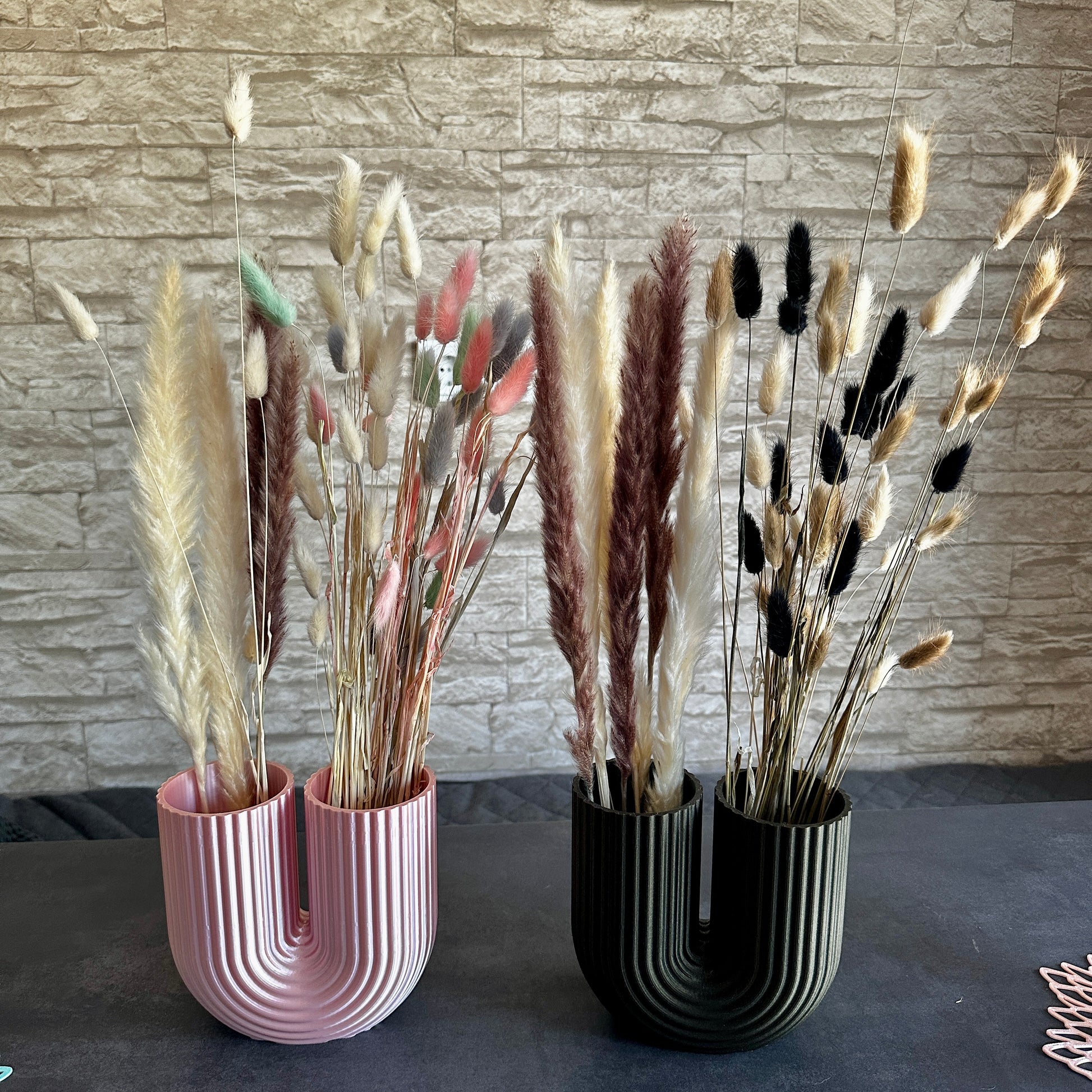 🌿 Moderne U-vormige vaas – Stijlvolle vaas voor gedroogde bloemen, pampasgras en boho-decoratie ✨ 