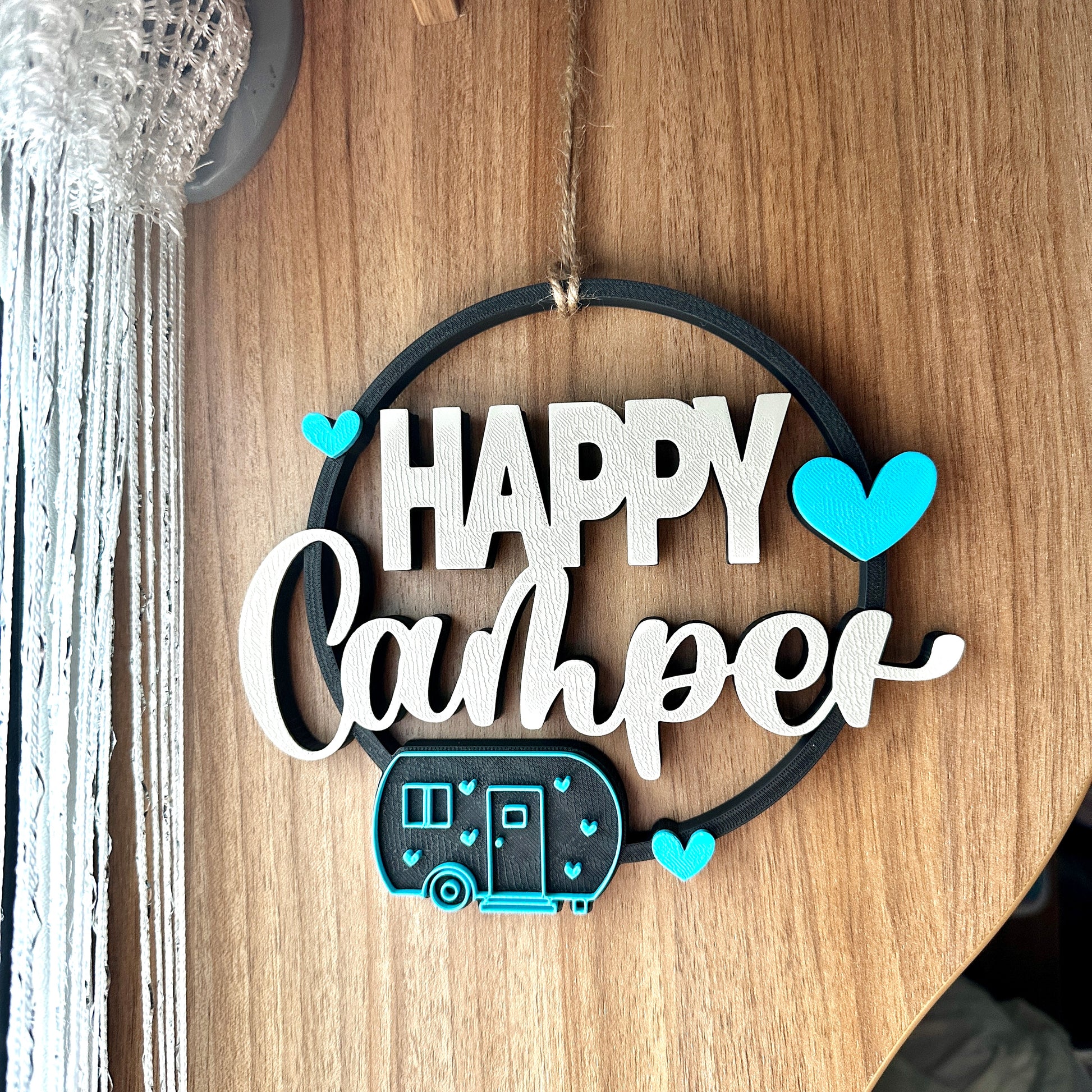 Happy Camper Deurhanger – Decoratie voor caravans, campers en huis