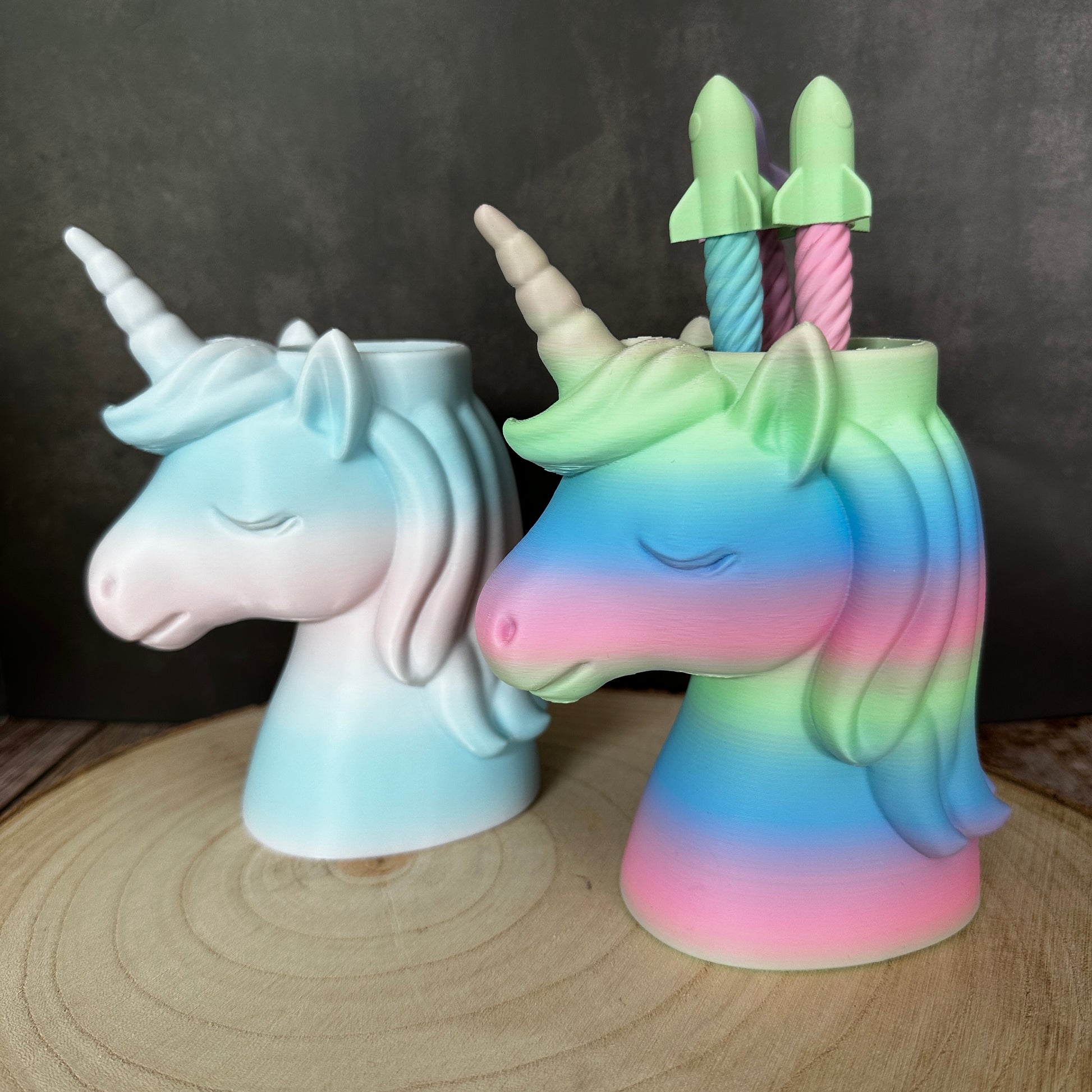 Einhorn Stiftehalter – Regenbogen Deko Geschenk für Schreibtisch & Kinderzimmer