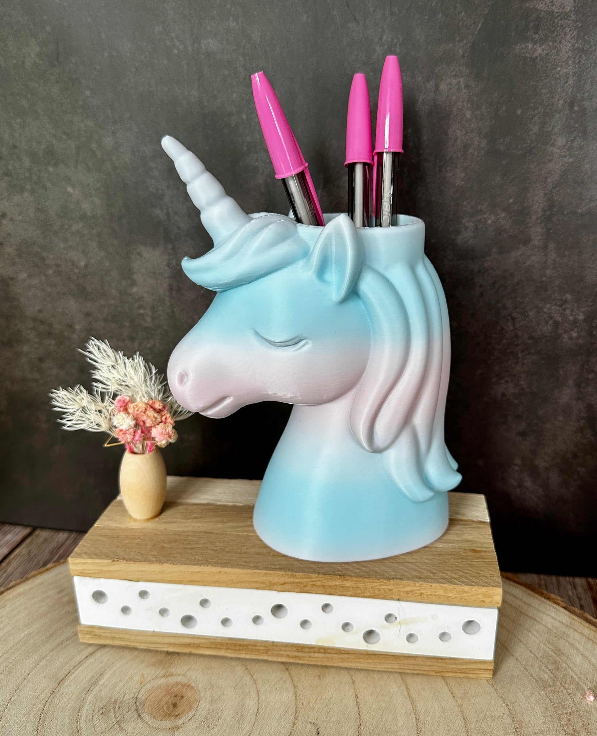 Einhorn Stiftehalter – Regenbogen Deko Geschenk für Schreibtisch & Kinderzimmer