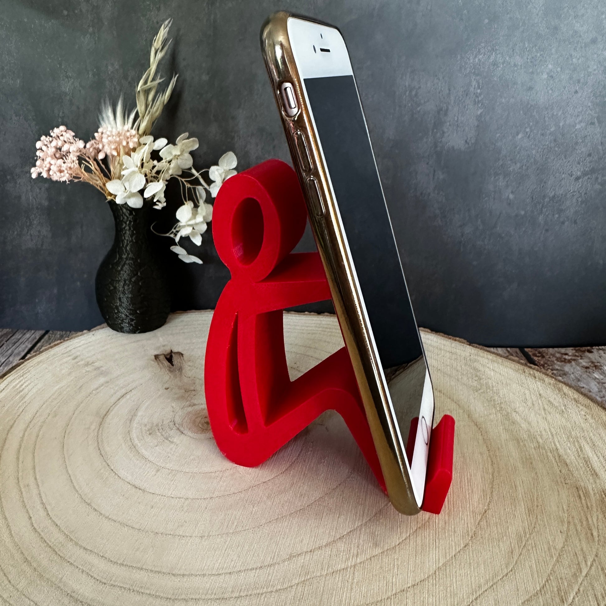 Telefoonhouder voor zittend gebruik – minimalistisch, kleurrijk en veelzijdig.