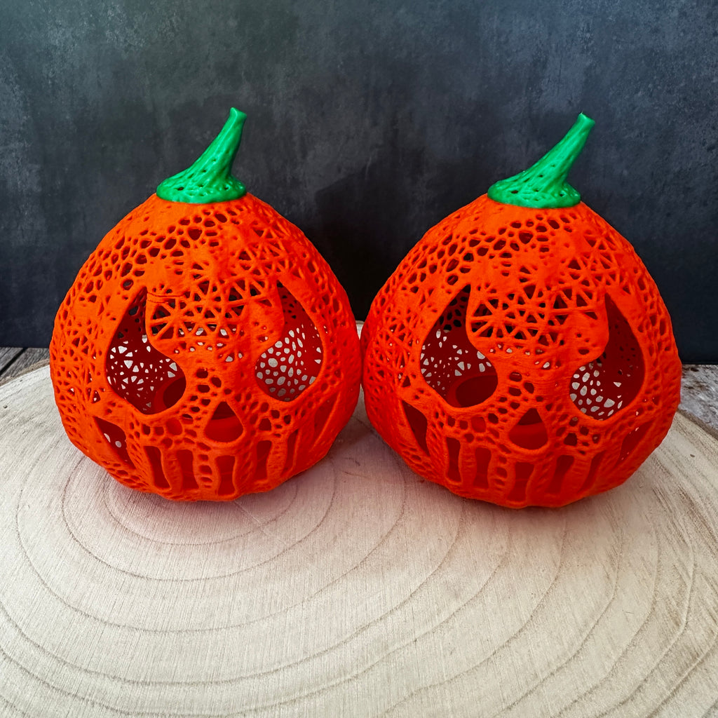 Halloween pompoenlantaarn 🎃 – met doodskopmotief, een stralende herfstdecoratie