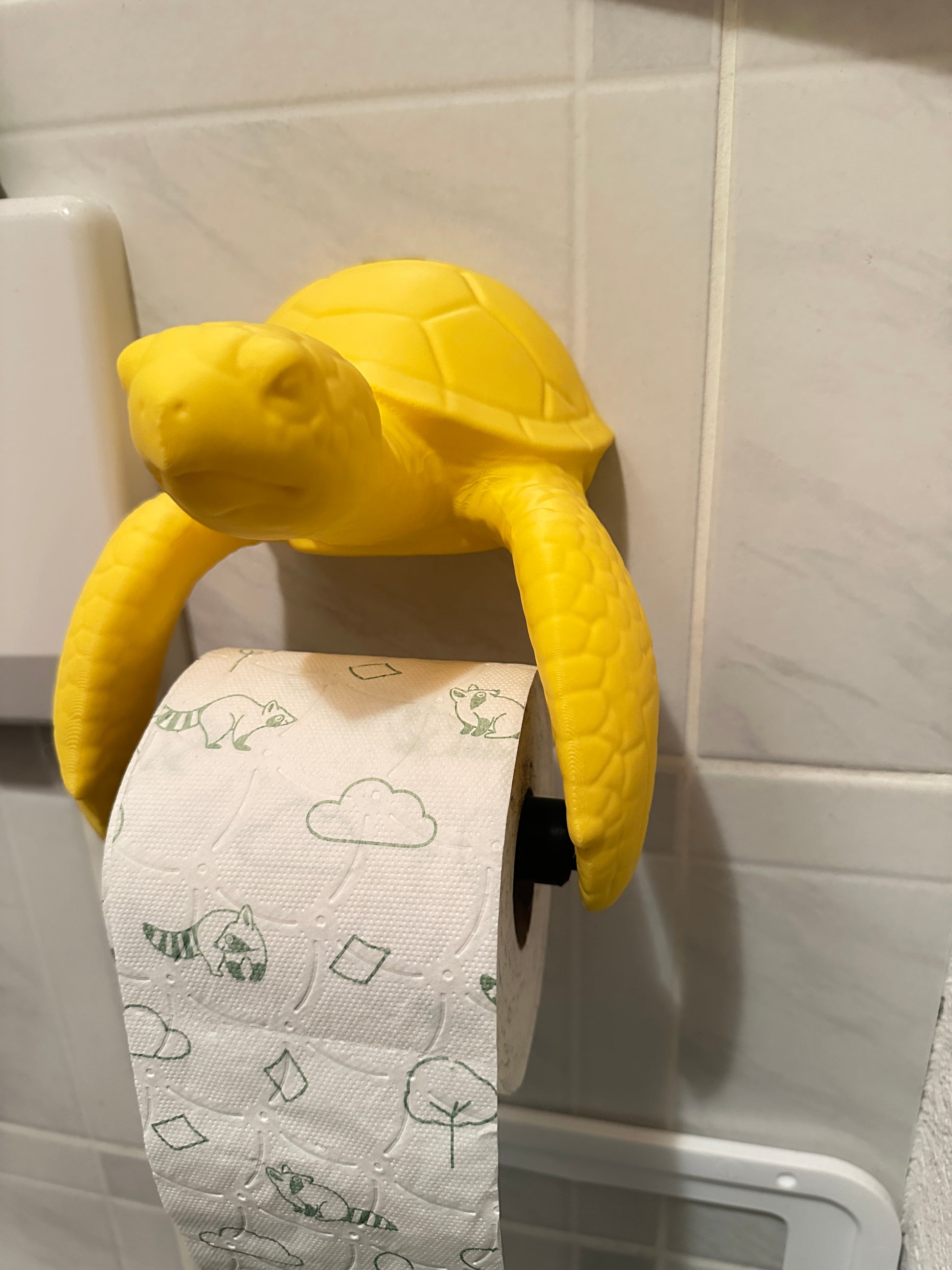 Meeresschildkröte Toilettenpapierhalter in Gelb – Lustige Badezimmer Deko & Geschenk für Schildkrötenfans