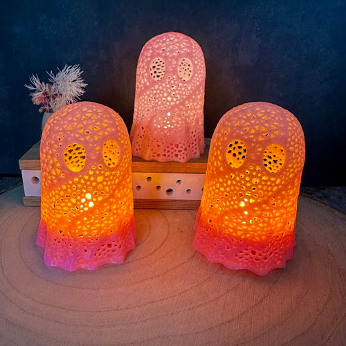 2er-Set Rosa Geister-Windlichter – Halloween Deko, wetterfest & einzigartig