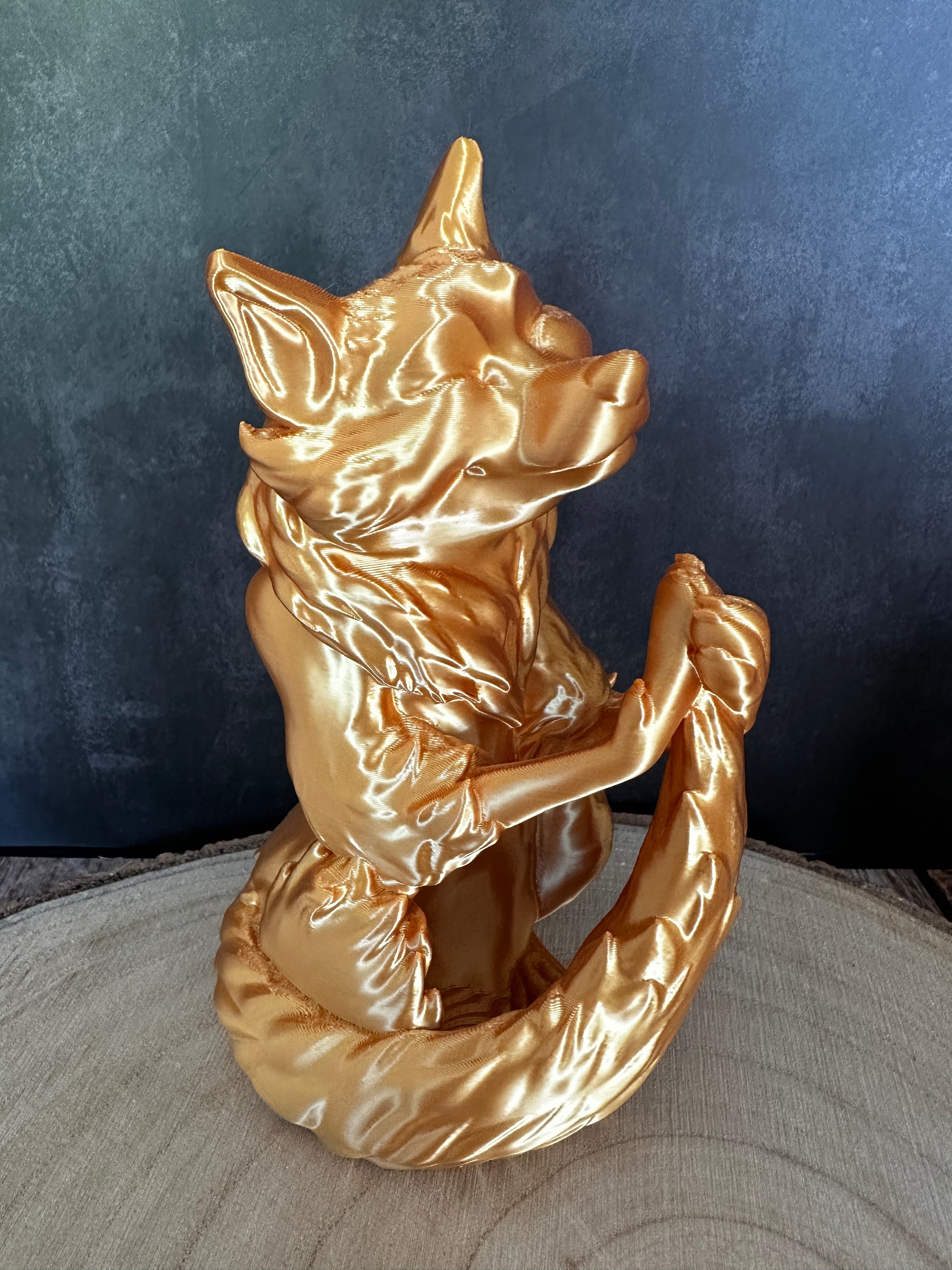 Fuchs-Stiftehalter aus Silk-PLA – glänzende Büro-Deko in Rot-Orange