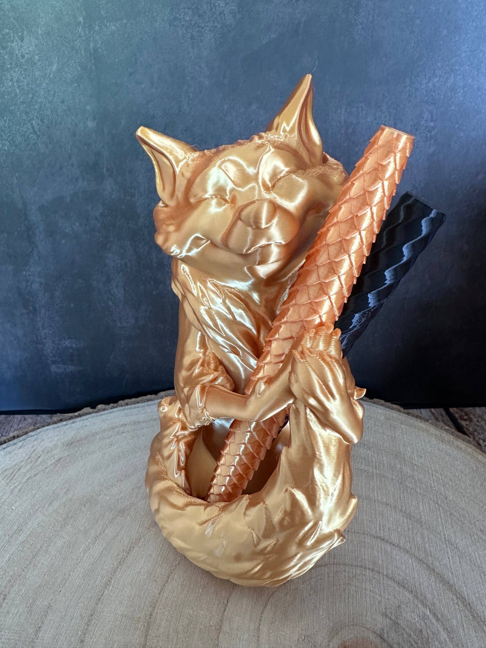 Fuchs-Stiftehalter aus Silk-PLA – glänzende Büro-Deko in Rot-Orange