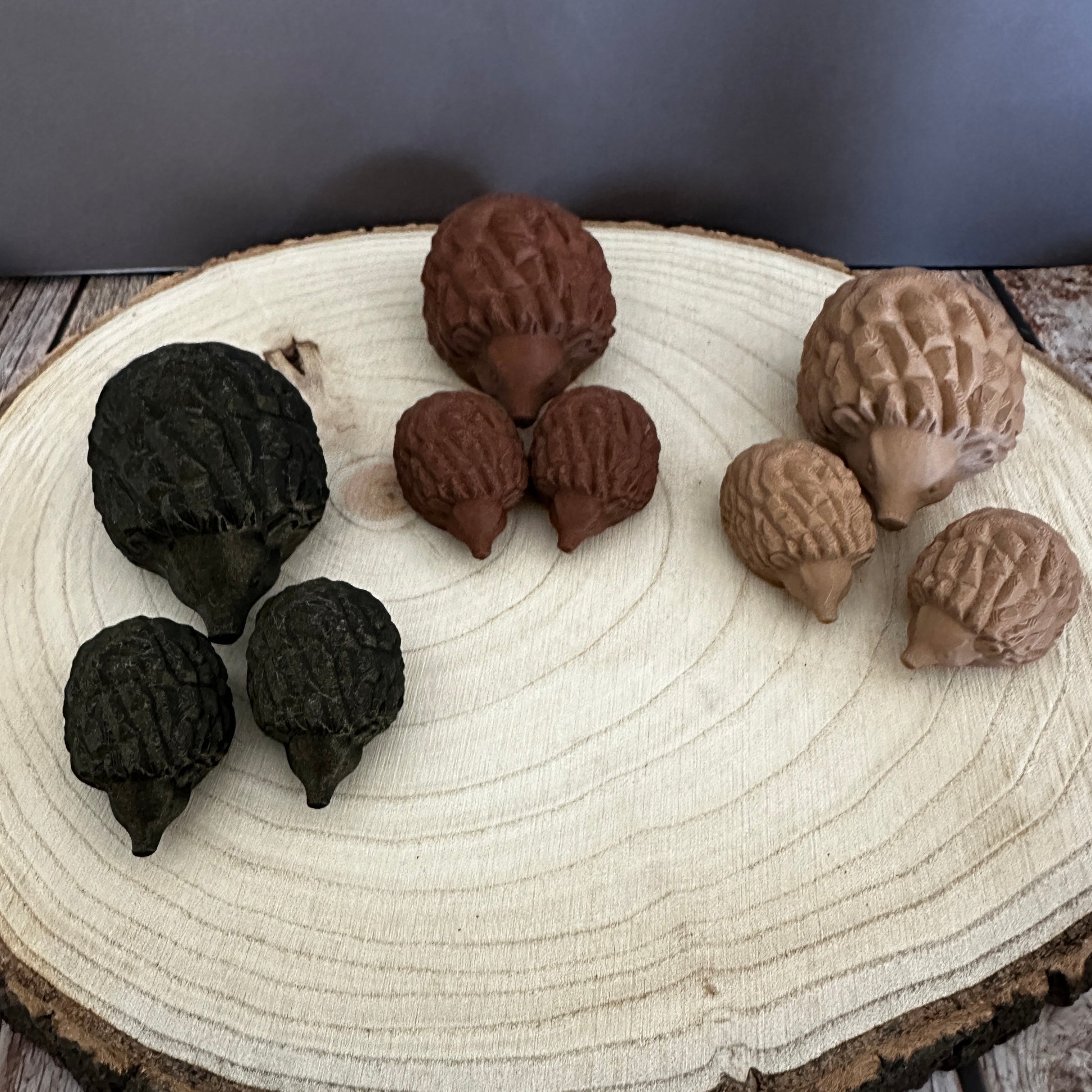 Herbstliche Igel-Familie – dekoratives 3er-Set für Zuhause