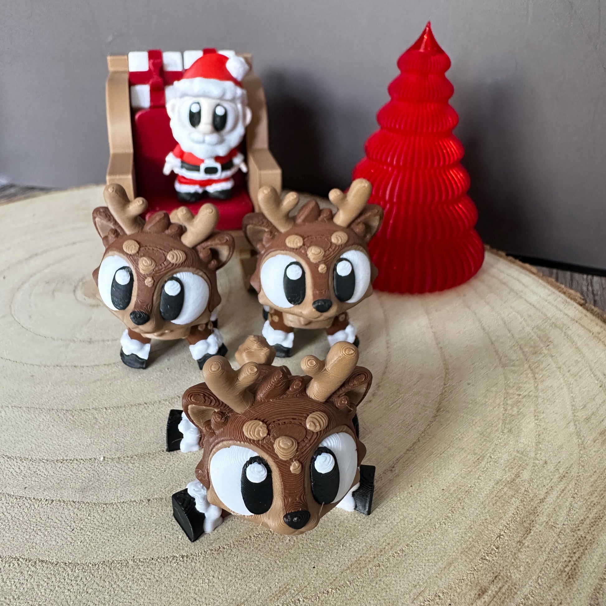 Complete kerstset met slee, kerstman en rendieren – feestelijke decoratie en een leuk cadeau-idee.