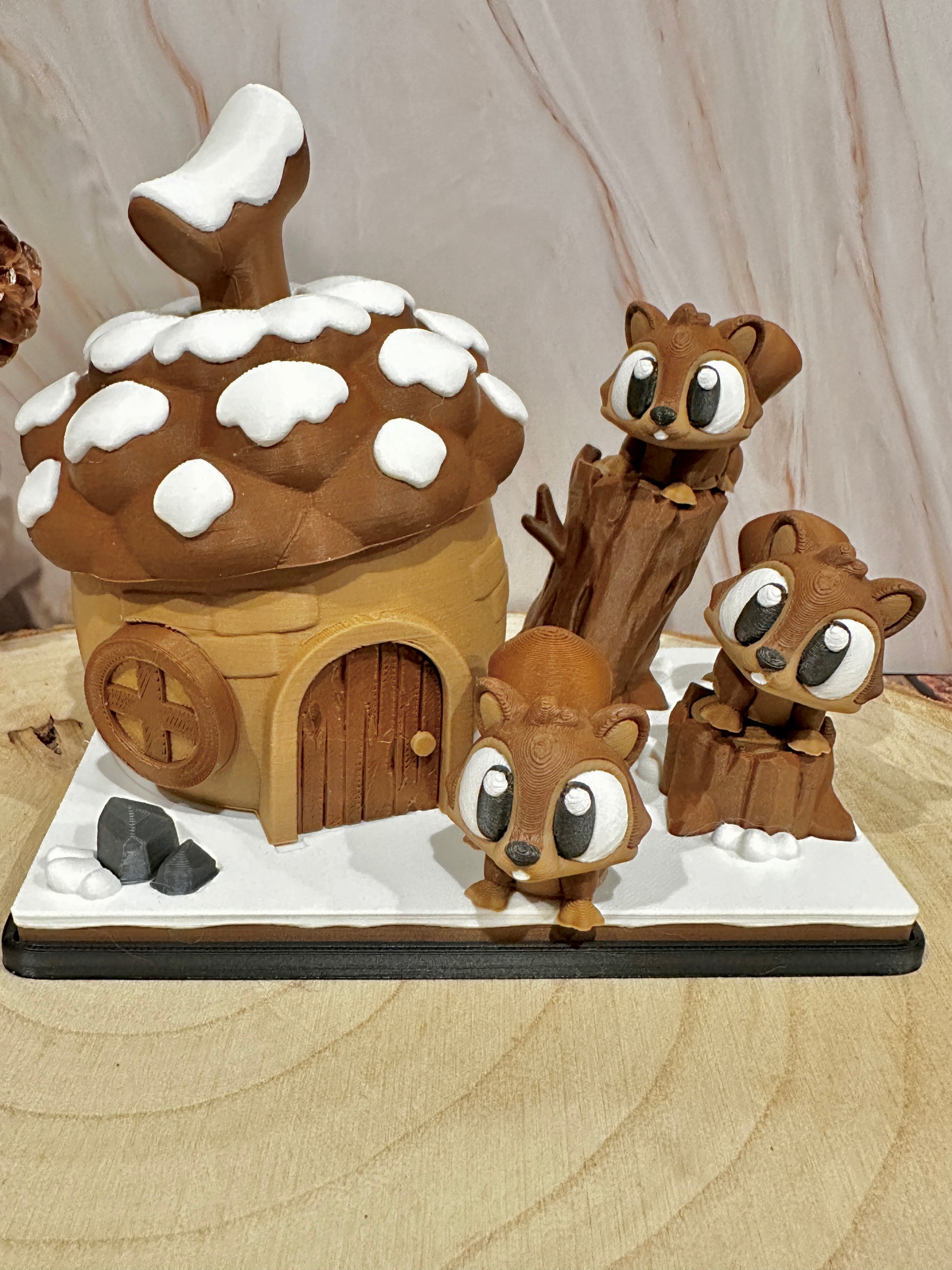 Winter Eichhörnchen Diorama – Nuss-Häuschen im Schnee • Waldtier Deko • Geschenk für Winterfans