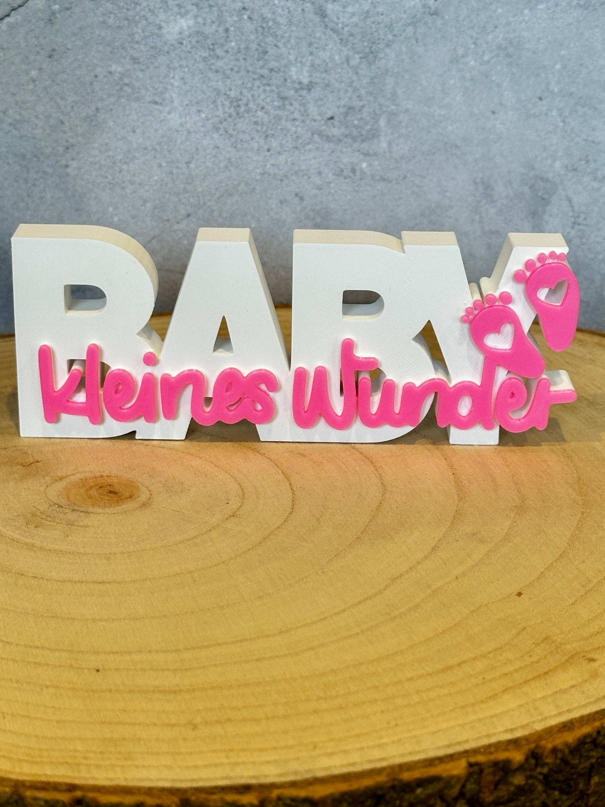 BABY kleines Wunder – dekorativer Schriftzug mit Babyfüßen | Geschenk zur Geburt