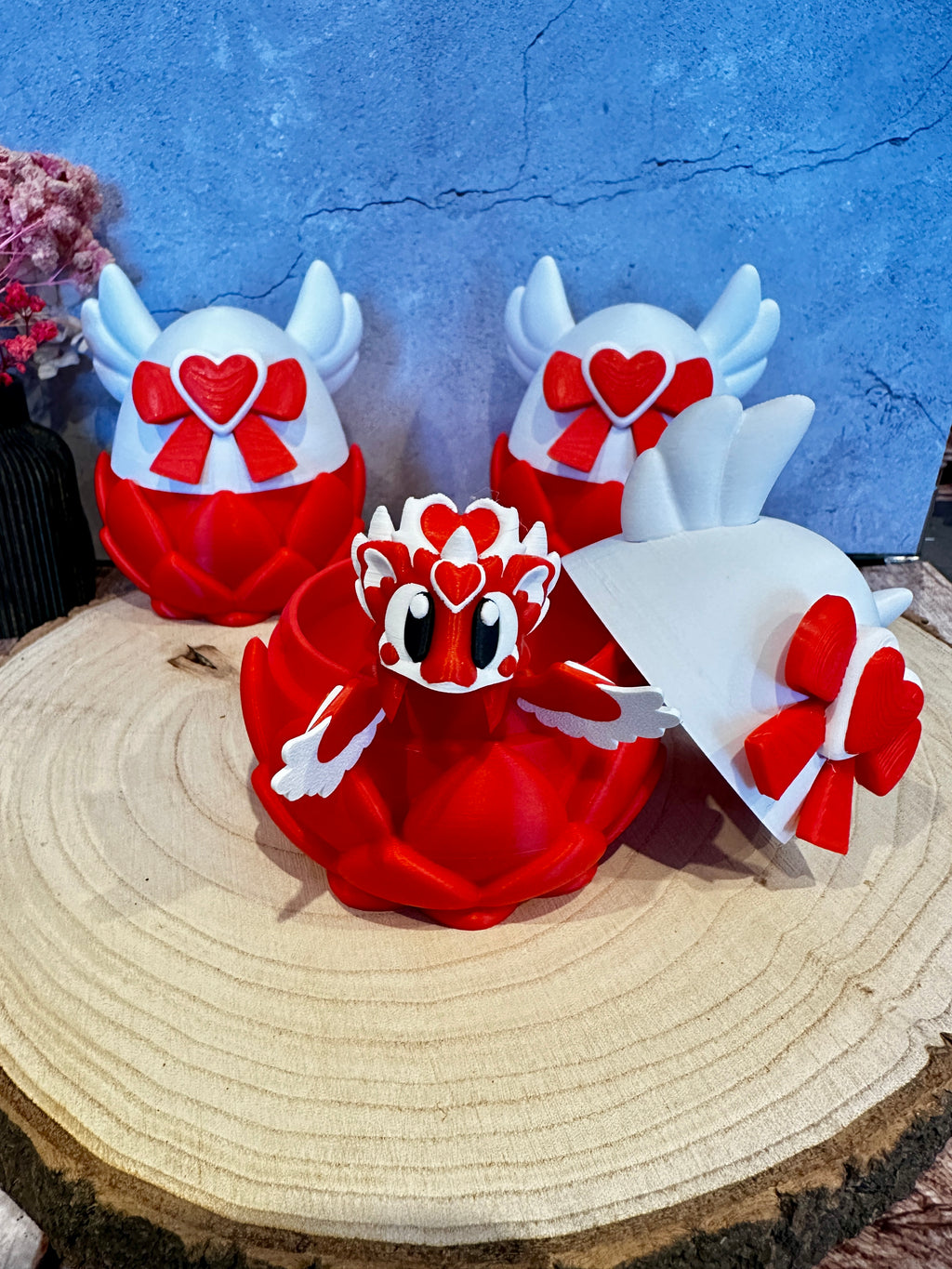 Herzensjäger Drache im Valentinstag-Ei – liebevolle Geschenkidee