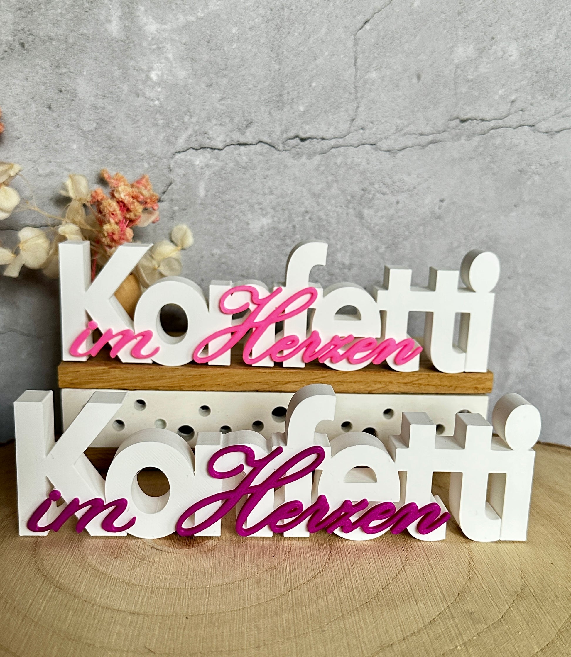 Konfetti im Herzen – fröhlicher Deko-Schriftzug mit Herz