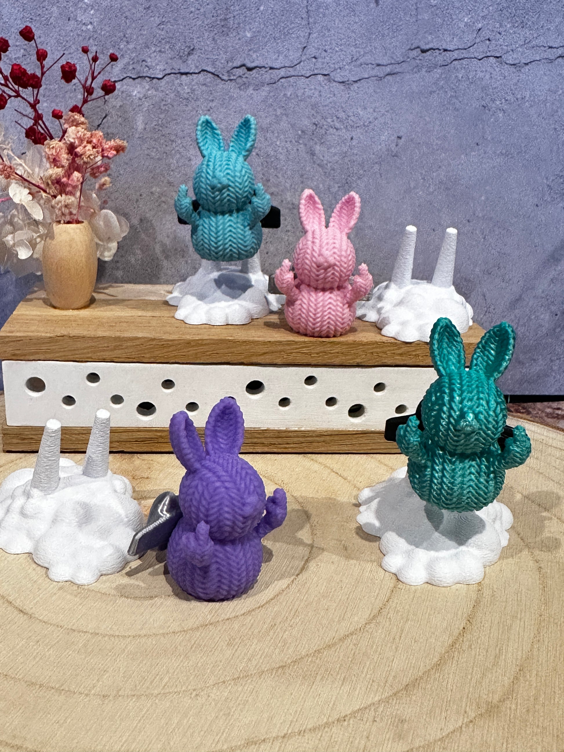 Osterhase mit Jetpack – witzige Osterdeko mit Humor