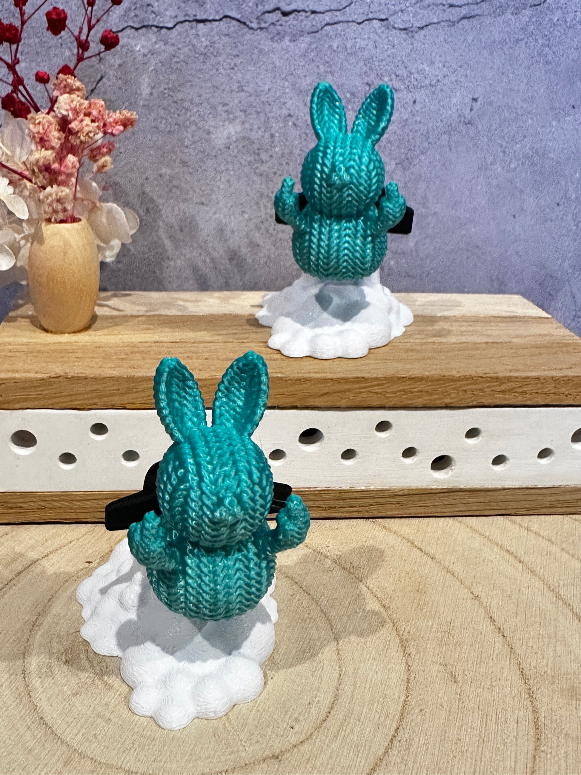 Osterhase mit Jetpack – witzige Osterdeko mit Humor