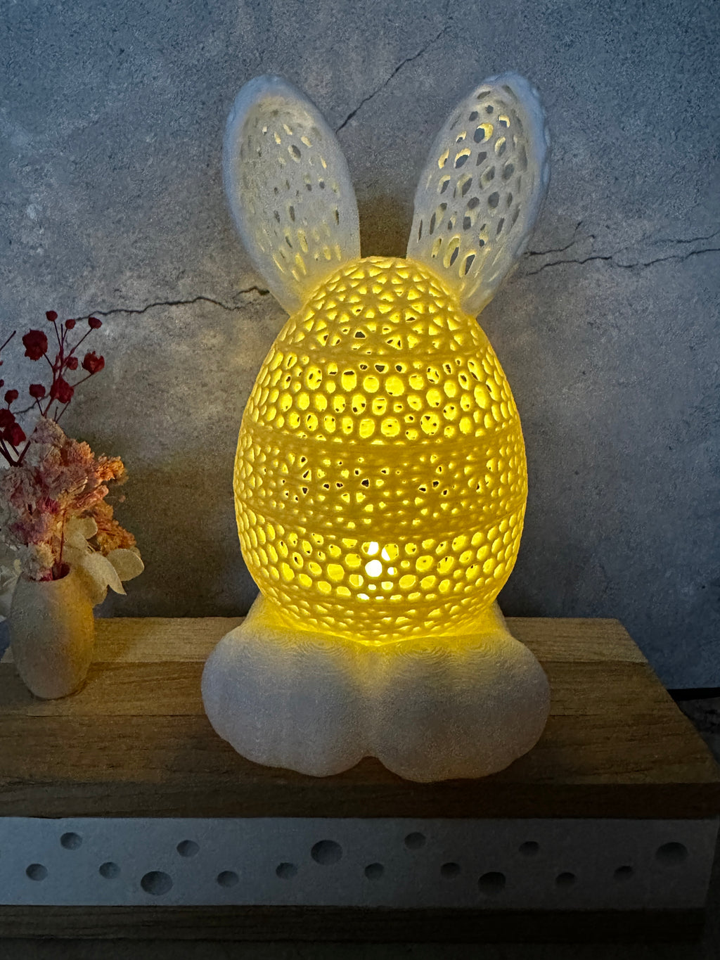 Leuchtendes Osterhasen Ei mit Ohren – süße Osterdeko & besonderes Geschenk