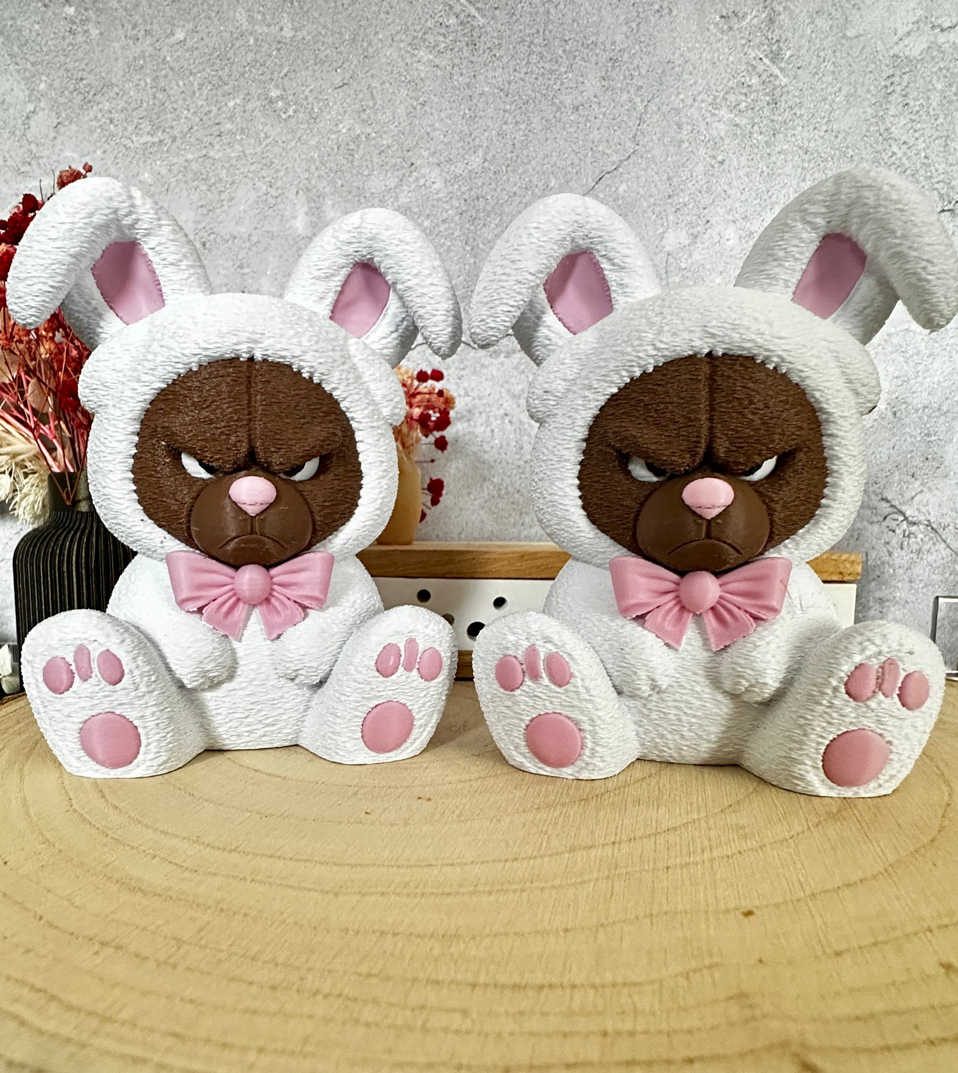 Mürrischer Osterbär – freche Oster-Deko mit Hasenohren | Geschenk zu Ostern