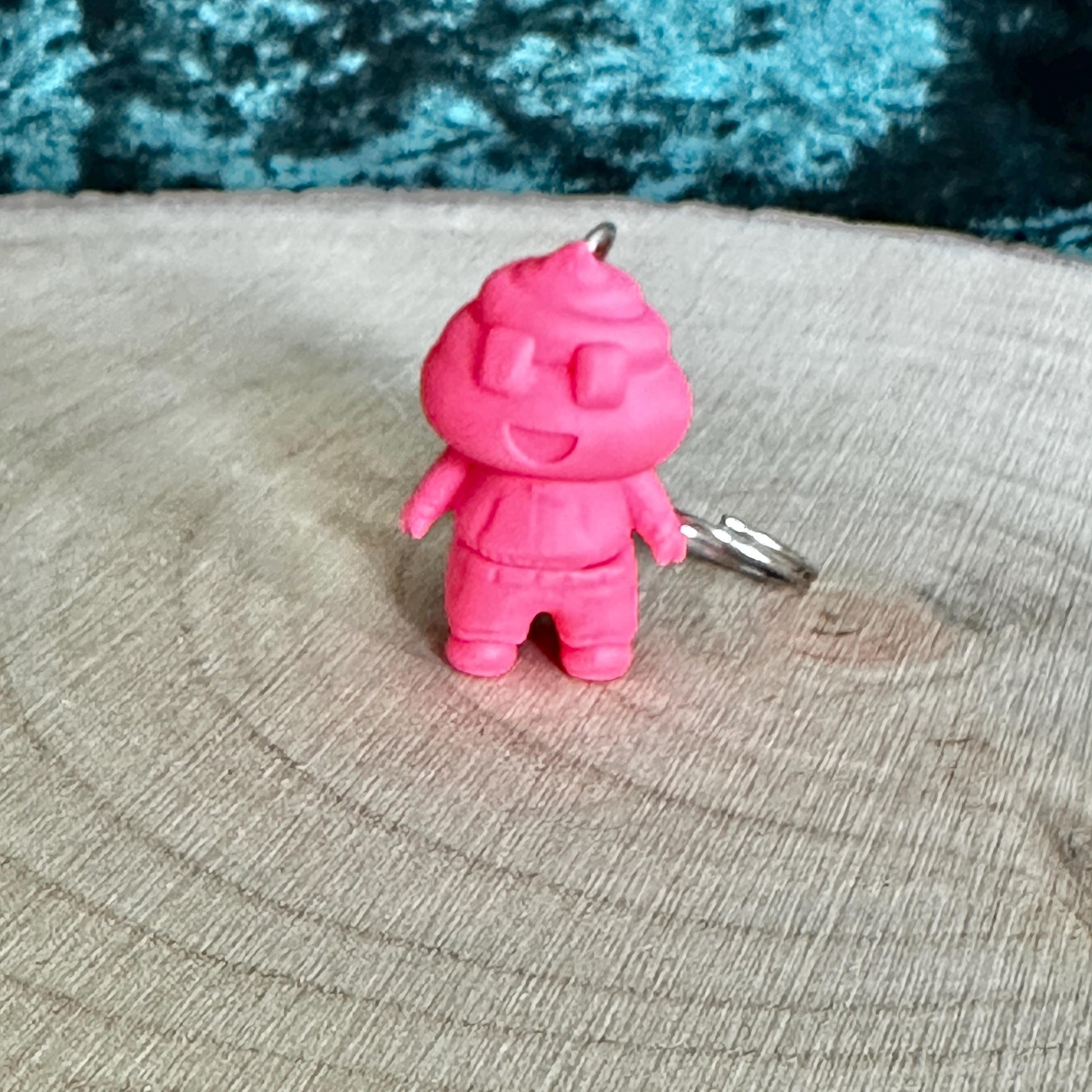 Fidget-Poo (Poop) Schlüsselanhänger – Lustiges Kackhaufen Emoji, beweglich, Anti-Stress Gadget, Geschenkidee 3D Druck